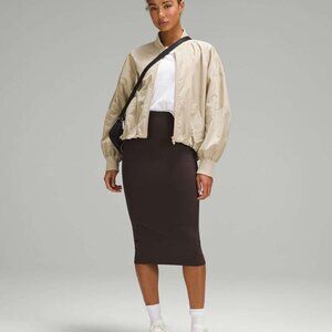 NWT Lululemon Nulu Slim-Fit High-Rise Skirt Espresso SIZE 4 Seamlessly